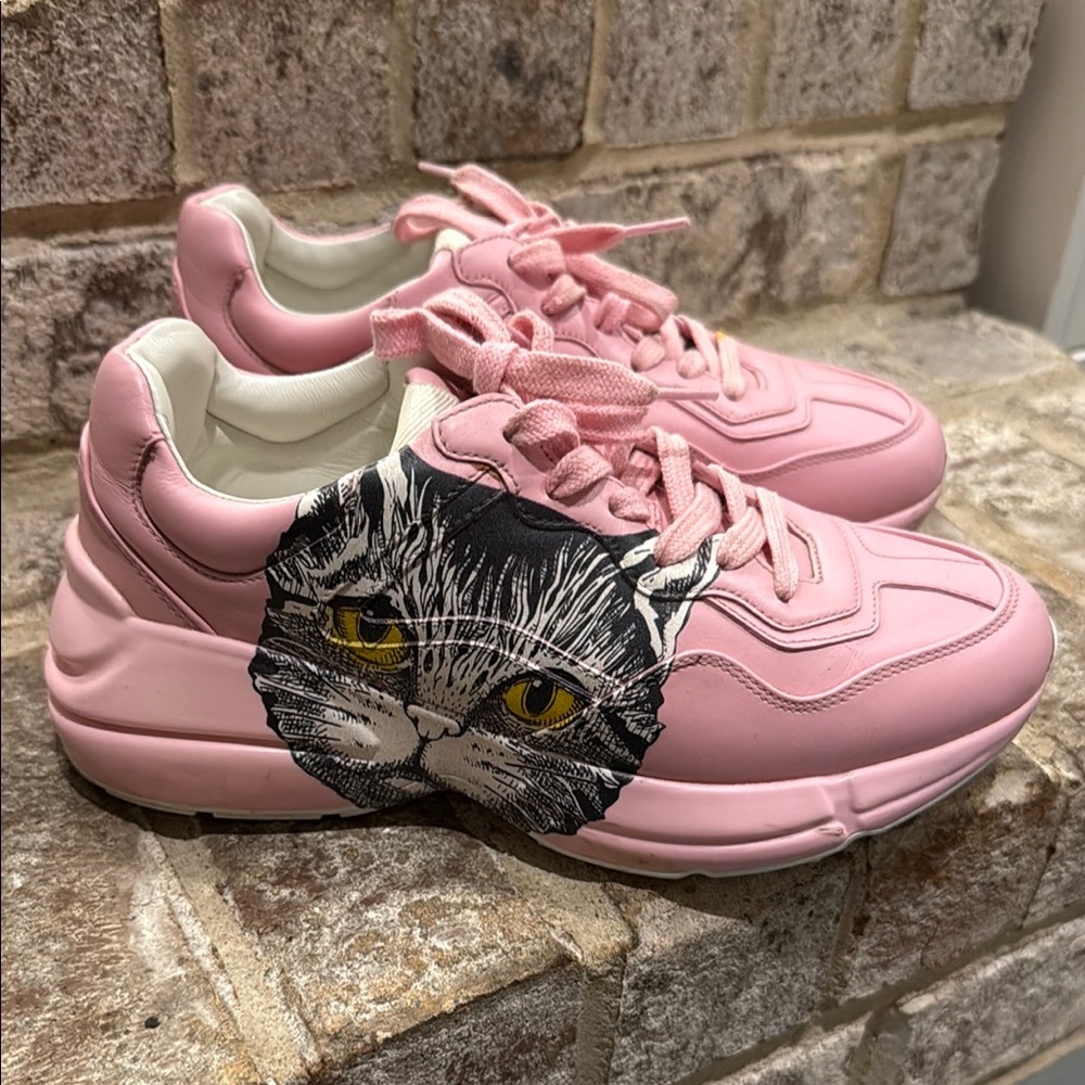 Gucci pink cat sneakers